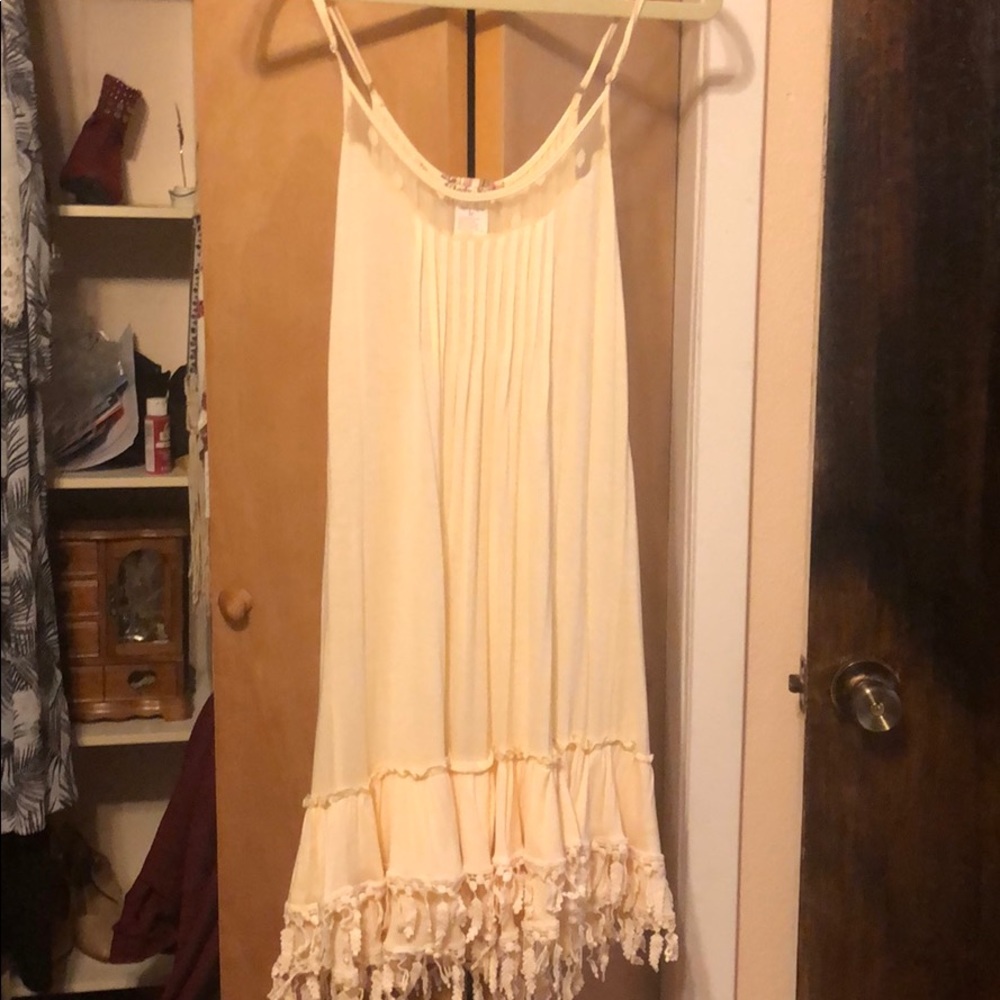 Dress extender slip